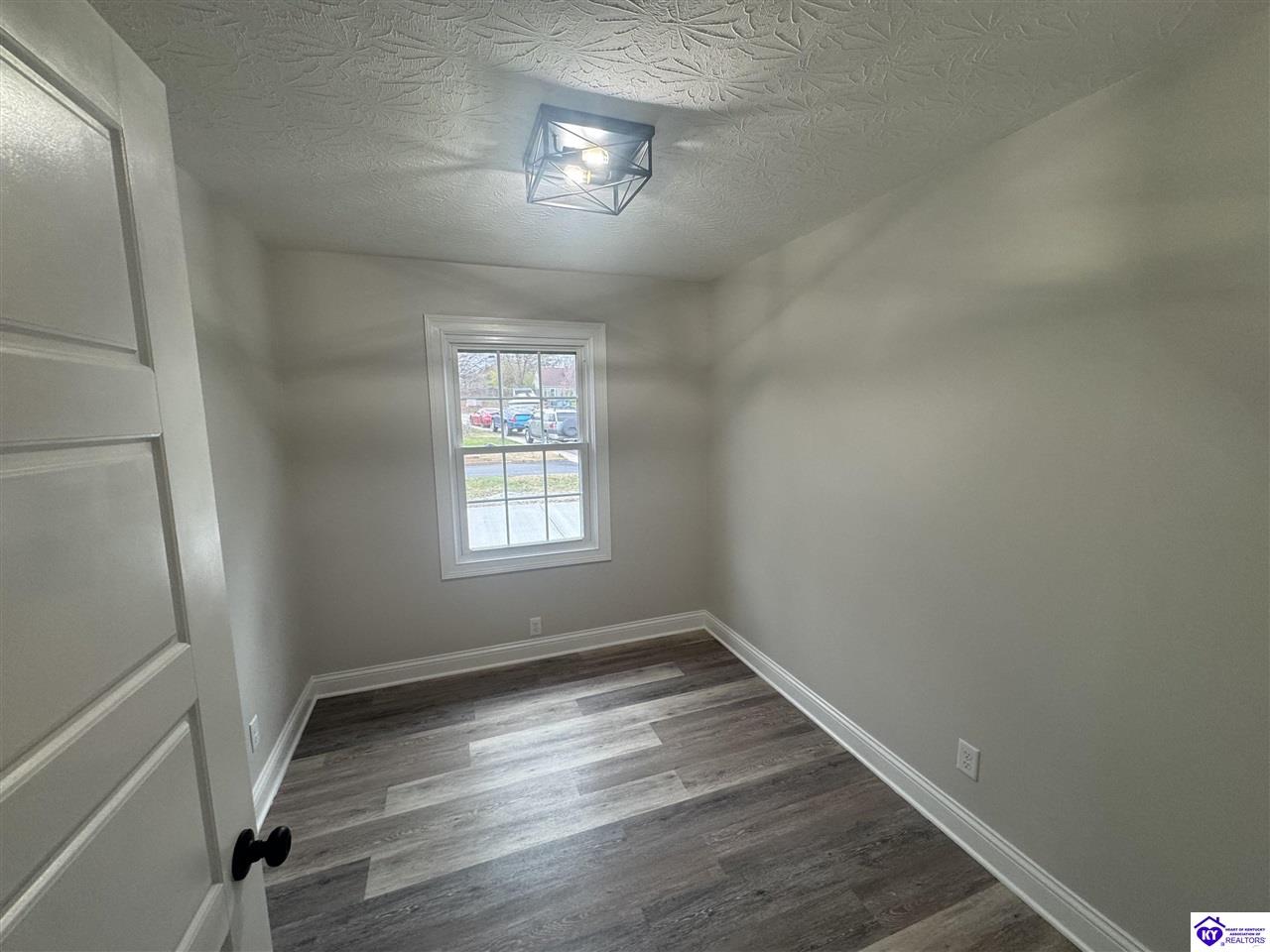 219 Poplar Drive Elizabethtown, KY 42701 #3