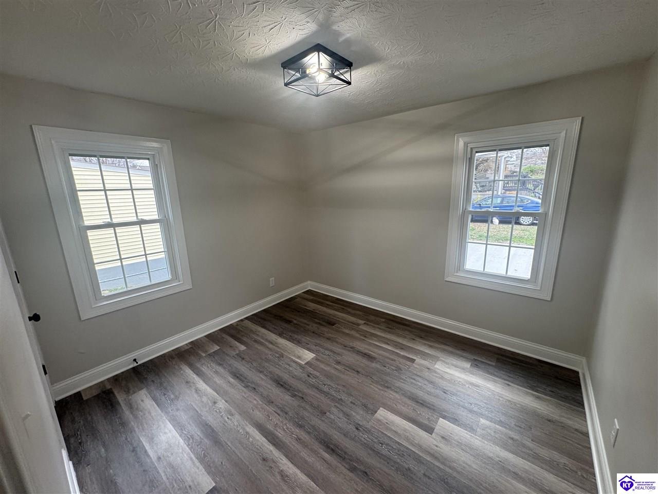 219 Poplar Drive Elizabethtown, KY 42701 #4