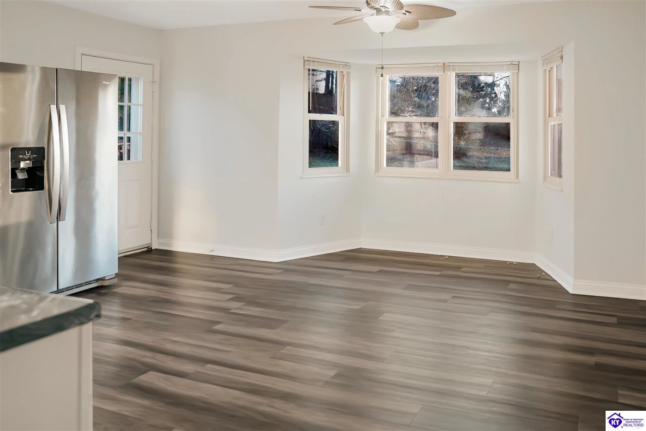 858 Shelby Avenue Radcliff, KY 40160 #2