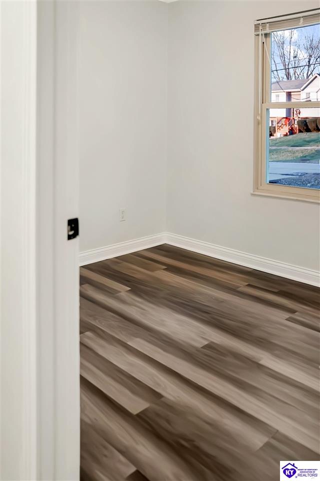 858 Shelby Avenue Radcliff, KY 40160 #4