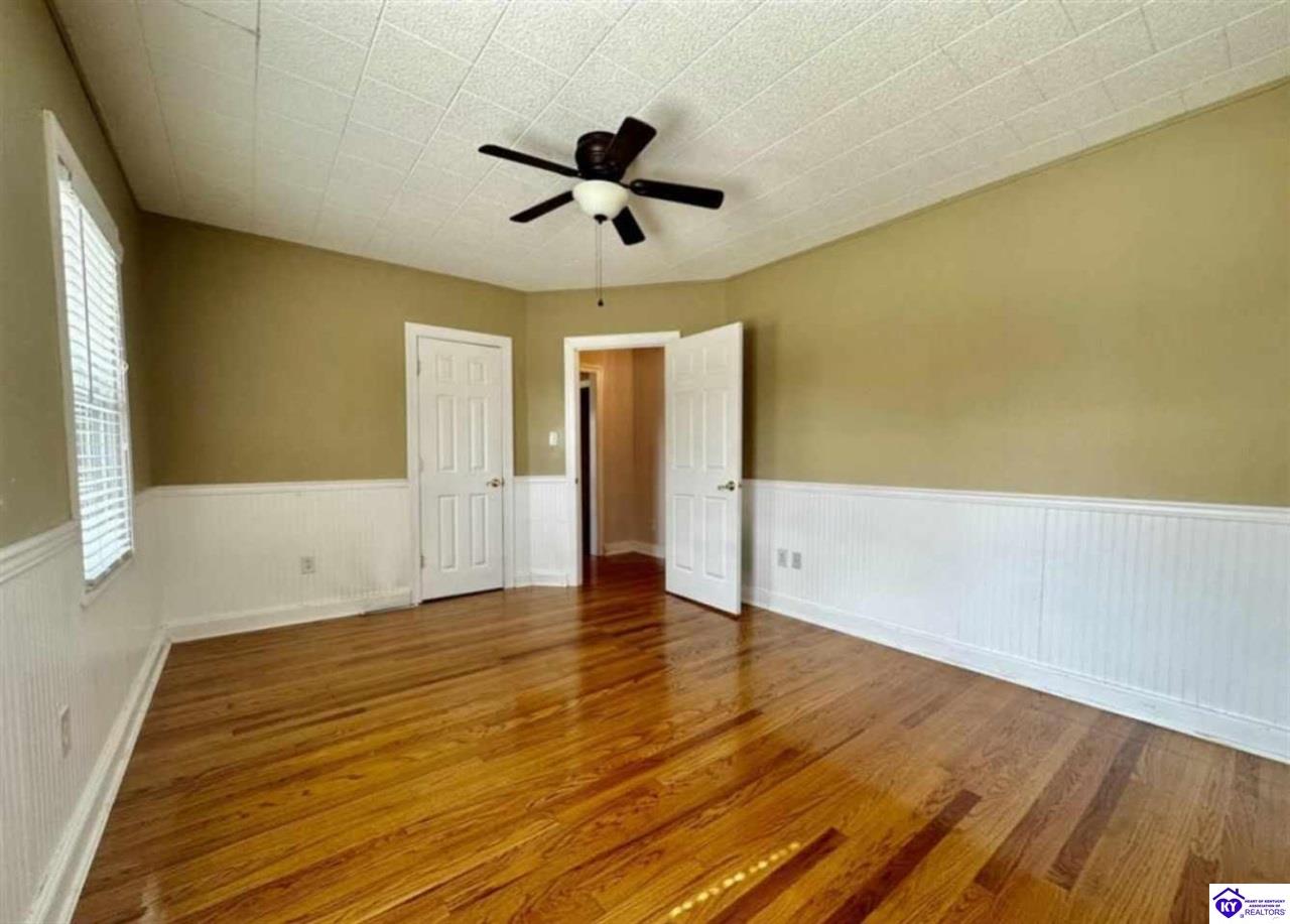 707 Wright Drive Columbia, KY 42728 #4