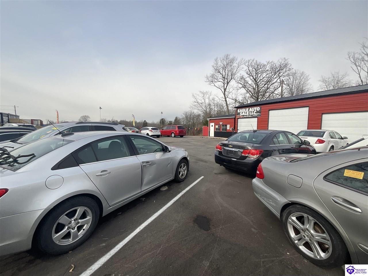 634 Top Hill Road Brandenburg, KY 40108 #3