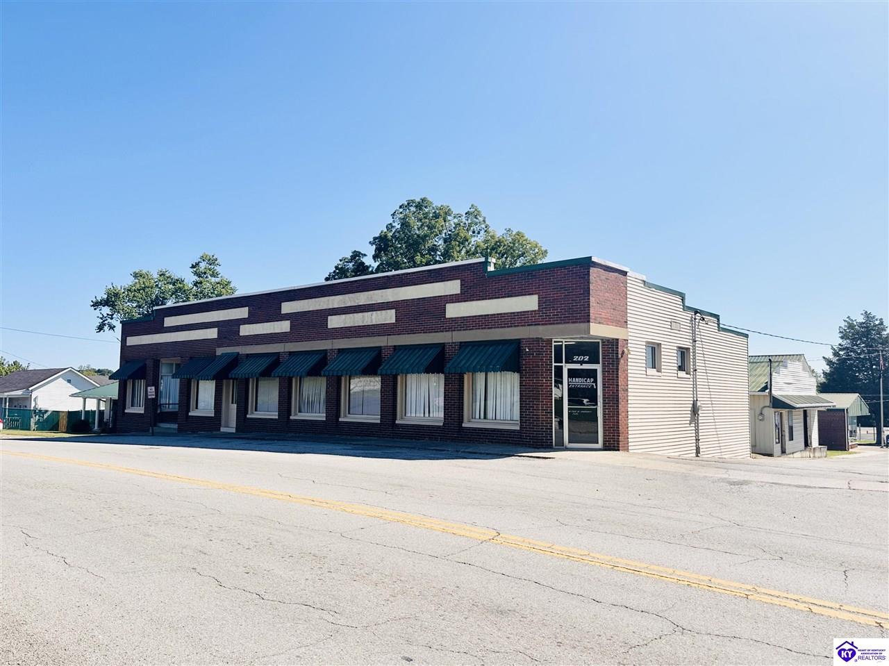 202 N Main Street Caneyville, KY 42721 #4