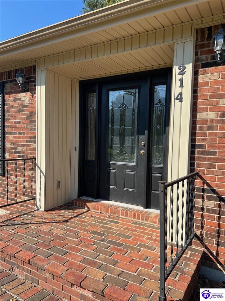 214 Hollywood Drive Bardstown, KY 40004 #1