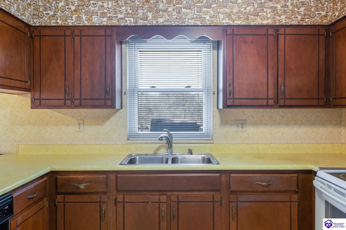 3540 Deckard School Road Radcliff, KY 40160 #4