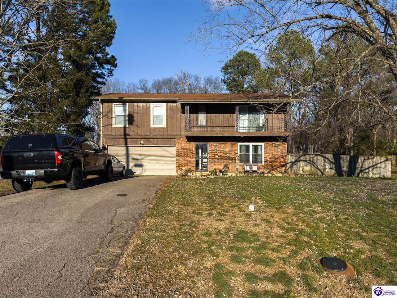 618 Oak DriveRadcliff,&nbsp;KY&nbsp;40160