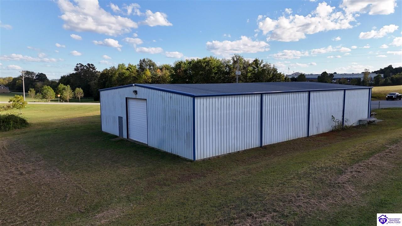 176 Judge Kenneth H Goff Drive Leitchfield, KY 42754 #2