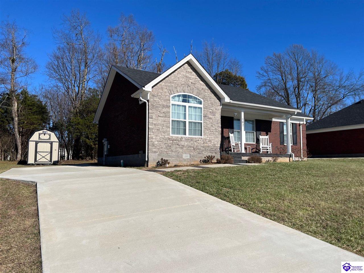 102 Shallow Springs Court Bardstown, KY 40004 #1