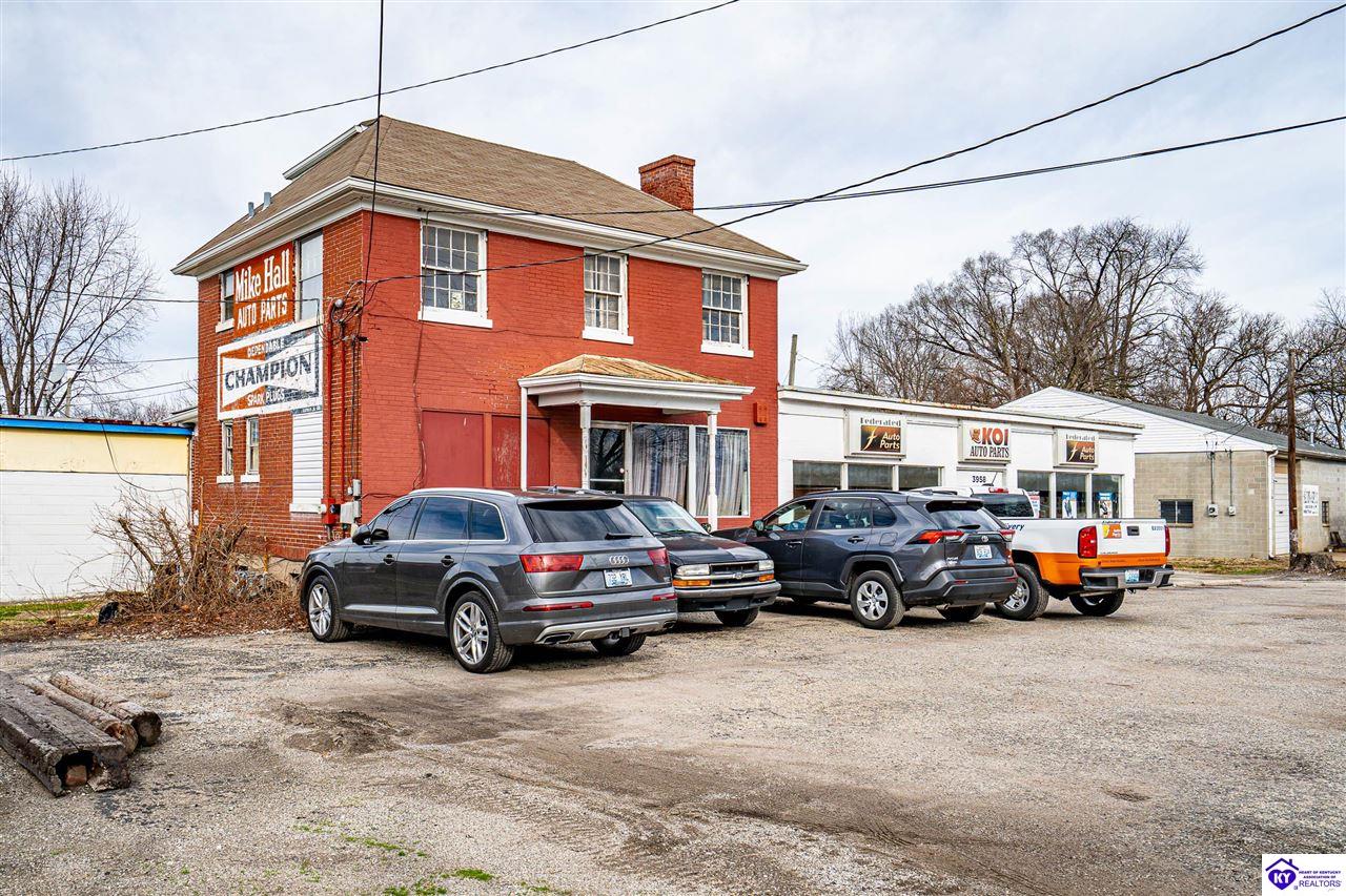 3958 Cane Run Road Louisville, KY 40211 #1