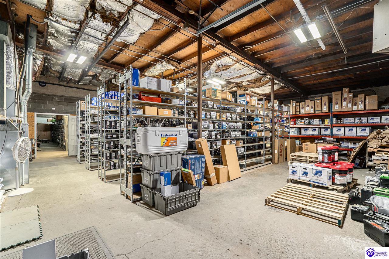 3958 Cane Run Road Louisville, KY 40211 #2