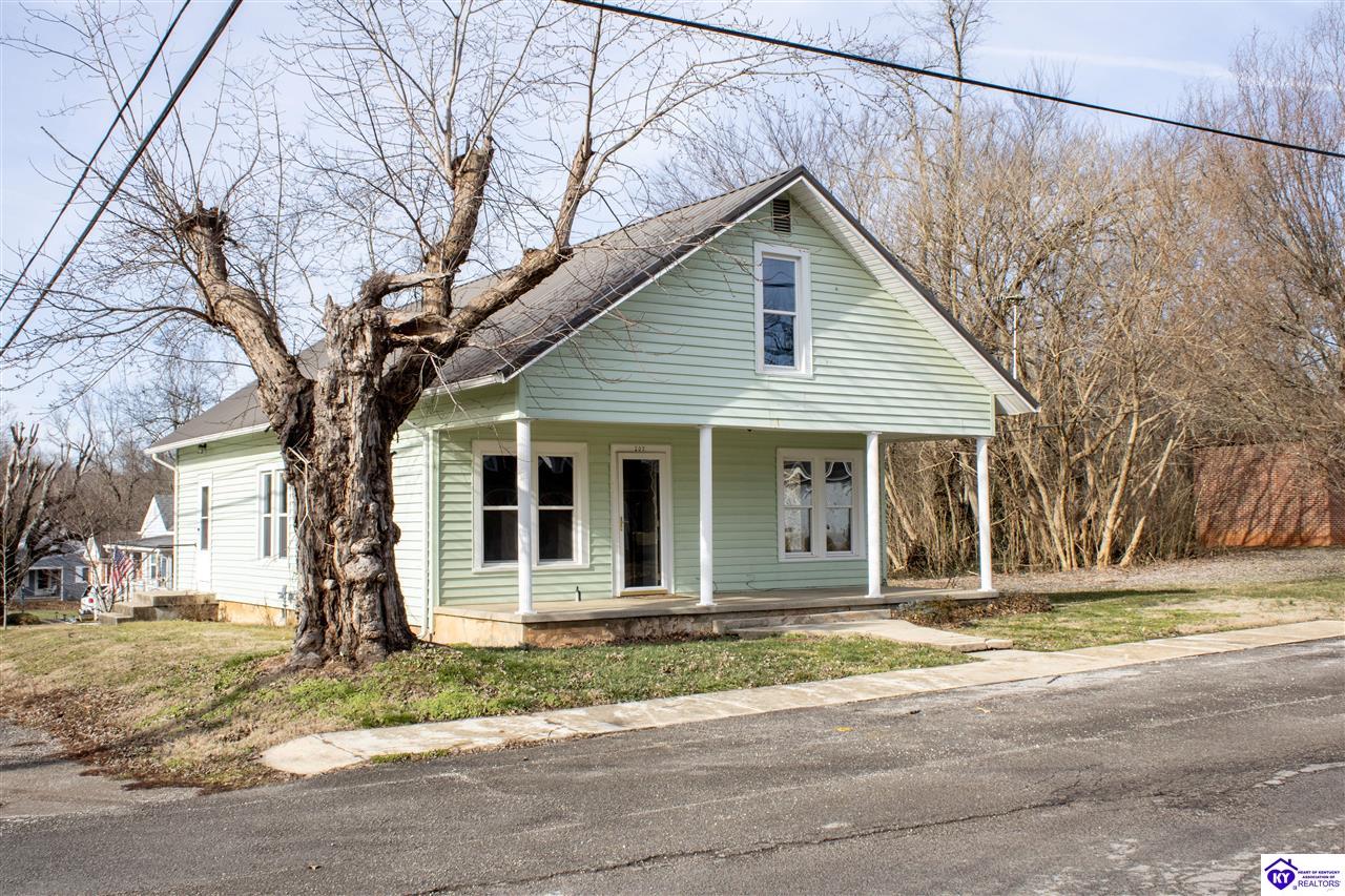 101 Mammoth Cave Street Park City, KY 42160 #1