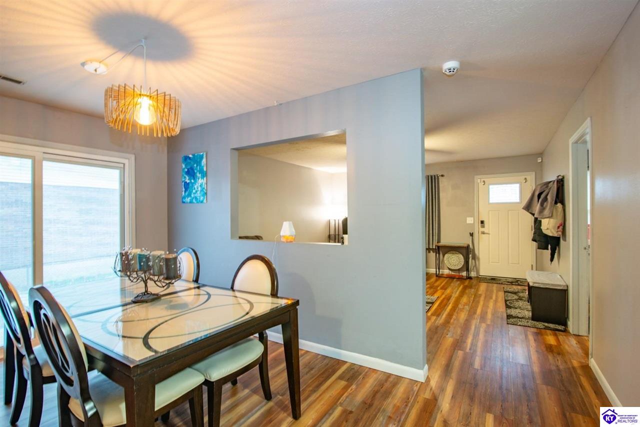 2505 Lake Road Radcliff, KY 40160 #2