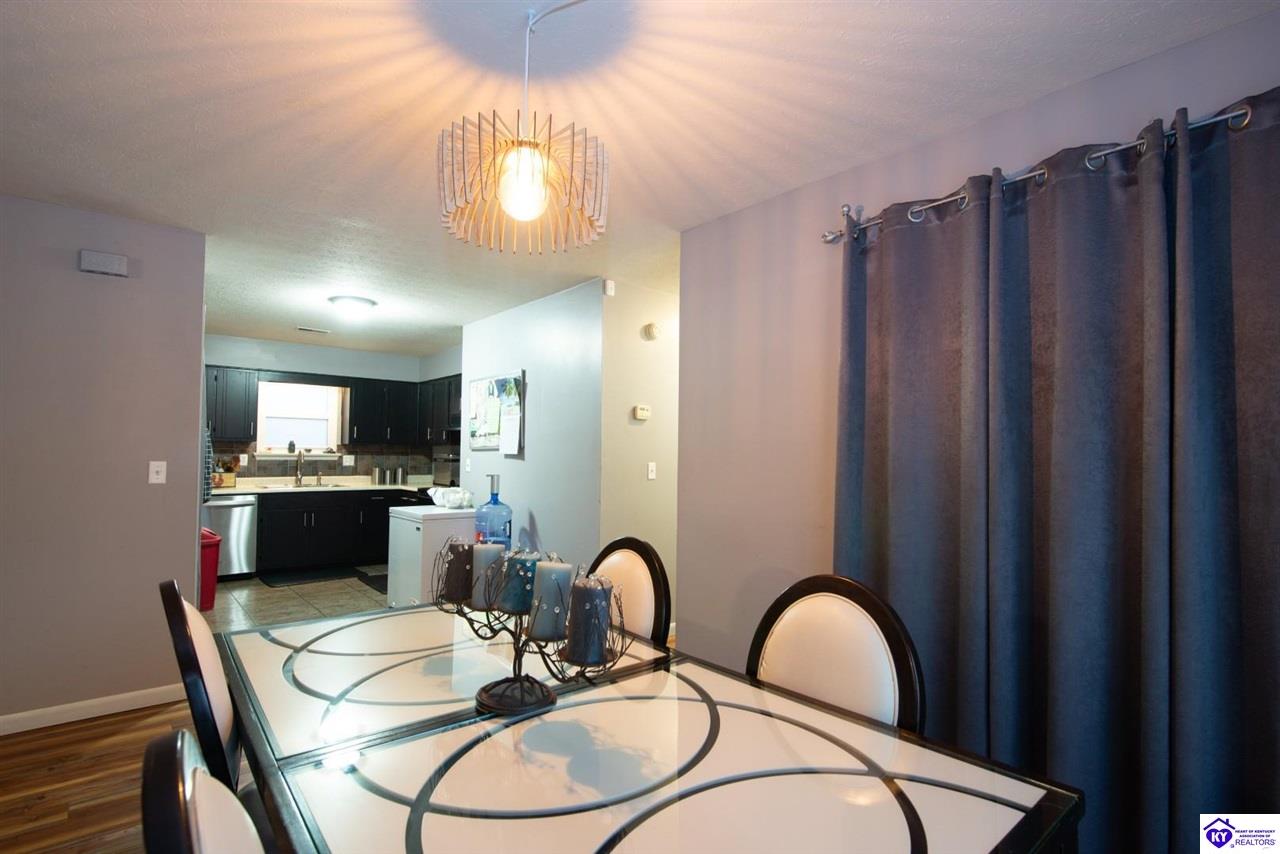 2505 Lake Road Radcliff, KY 40160 #4