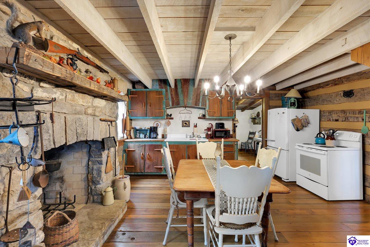 2945 N Greenbrier Rd Madison, IN 47250 #4