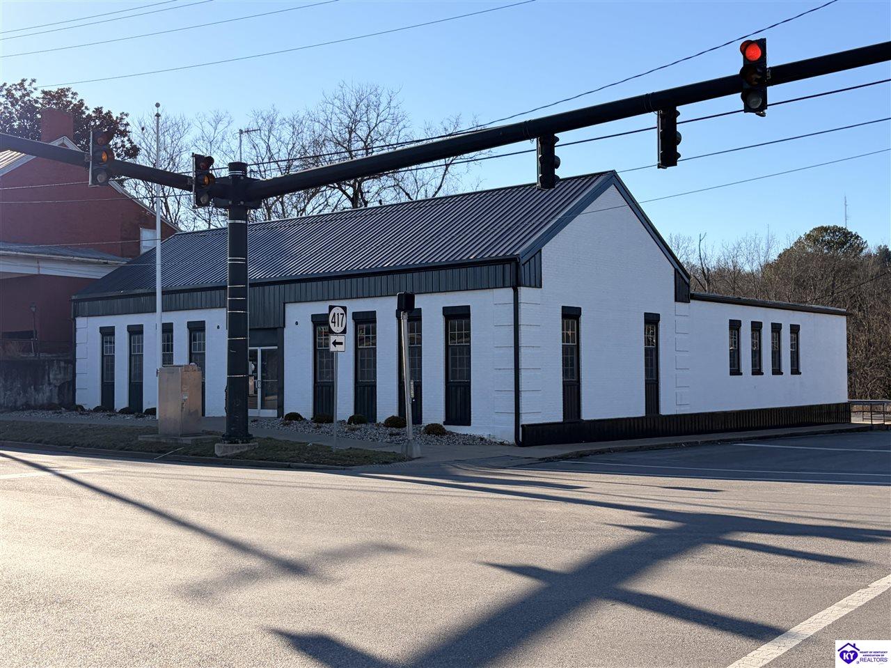 201 S Main StreetGreensburg,&nbsp;KY&nbsp;42743