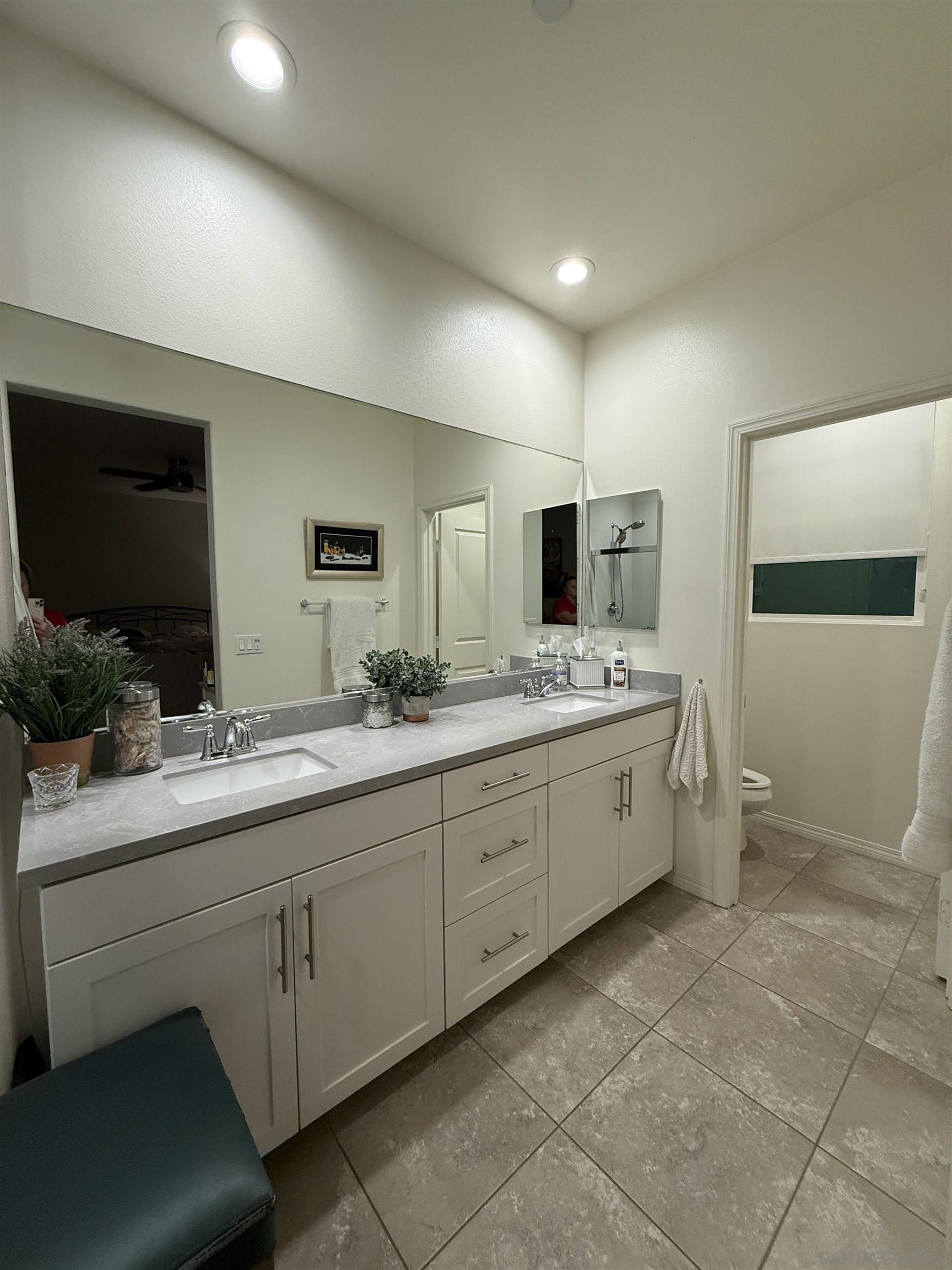 Detail Gallery Image 13 of 18 For 503  Turnstone Lane, Imperial Beach,  CA 91932 - 3 Beds | 2/1 Baths