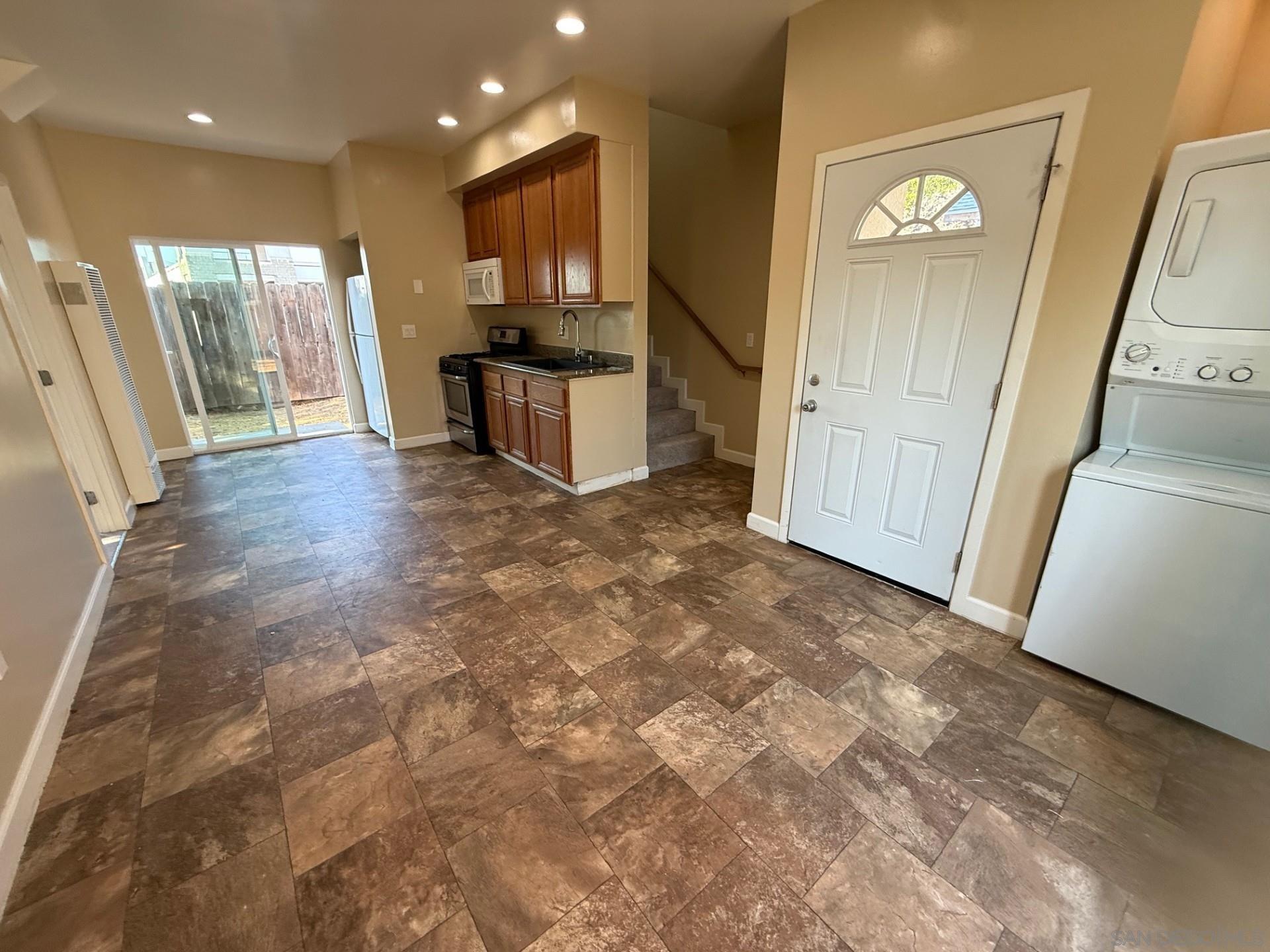 Detail Gallery Image 15 of 15 For 5448  Mary Lane, San Diego,  CA 92115 - 4 Beds | 2 Baths