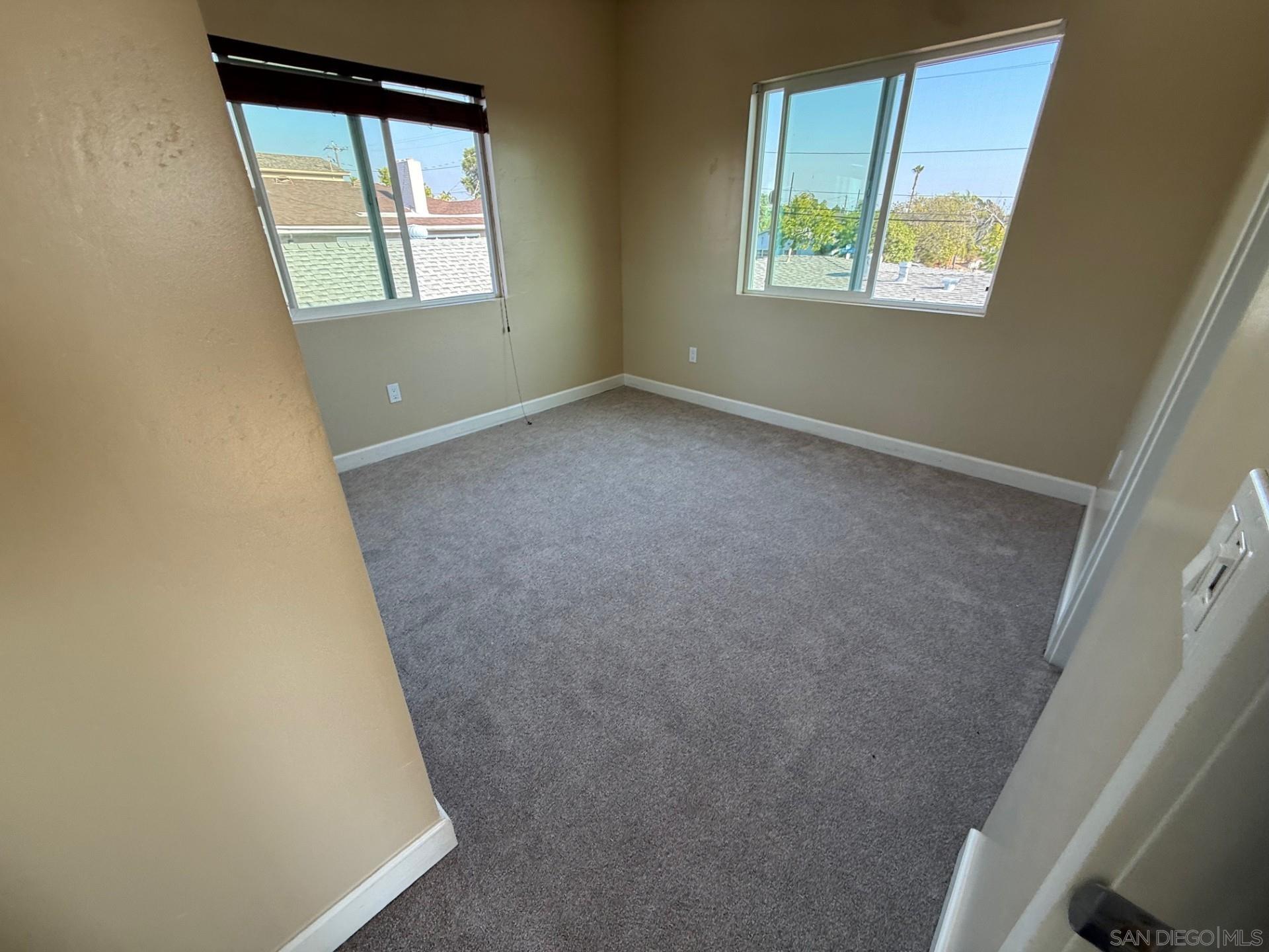 Detail Gallery Image 5 of 15 For 5448  Mary Lane, San Diego,  CA 92115 - 4 Beds | 2 Baths