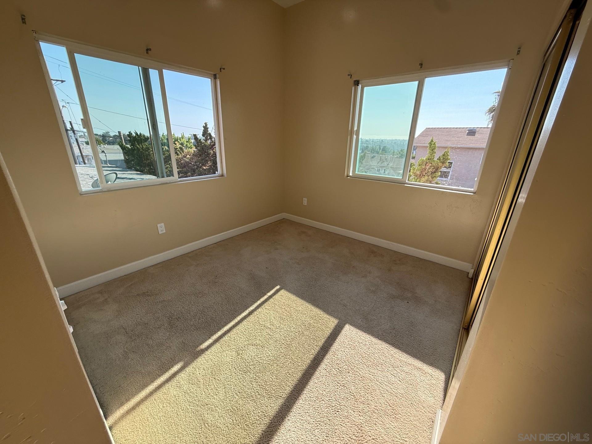 Detail Gallery Image 6 of 15 For 5448  Mary Lane, San Diego,  CA 92115 - 4 Beds | 2 Baths