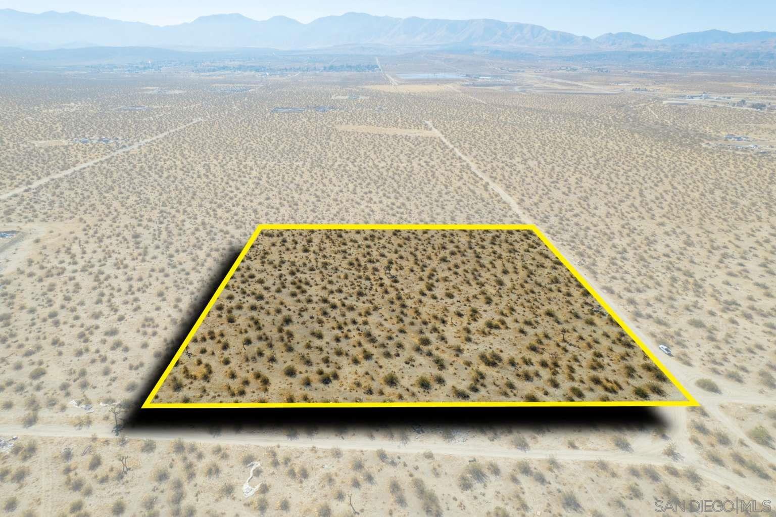 Detail Gallery Image 1 of 44 For , Pearblossom,  CA 93553 - – Beds | – Baths