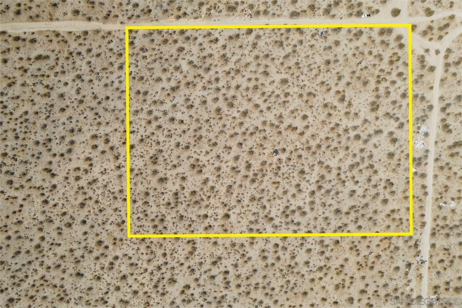 Detail Gallery Image 2 of 44 For , Pearblossom,  CA 93553 - – Beds | – Baths