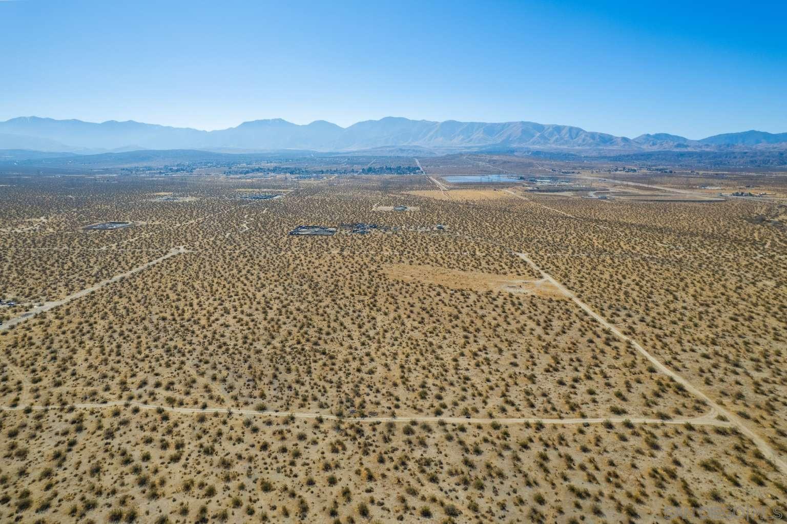 Detail Gallery Image 13 of 44 For , Pearblossom,  CA 93553 - – Beds | – Baths