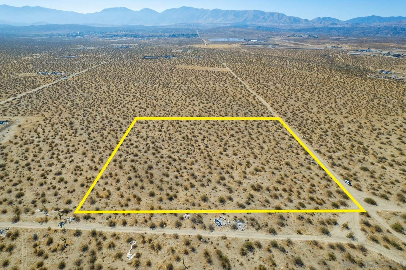 Detail Gallery Image 4 of 44 For , Pearblossom,  CA 93553 - – Beds | – Baths