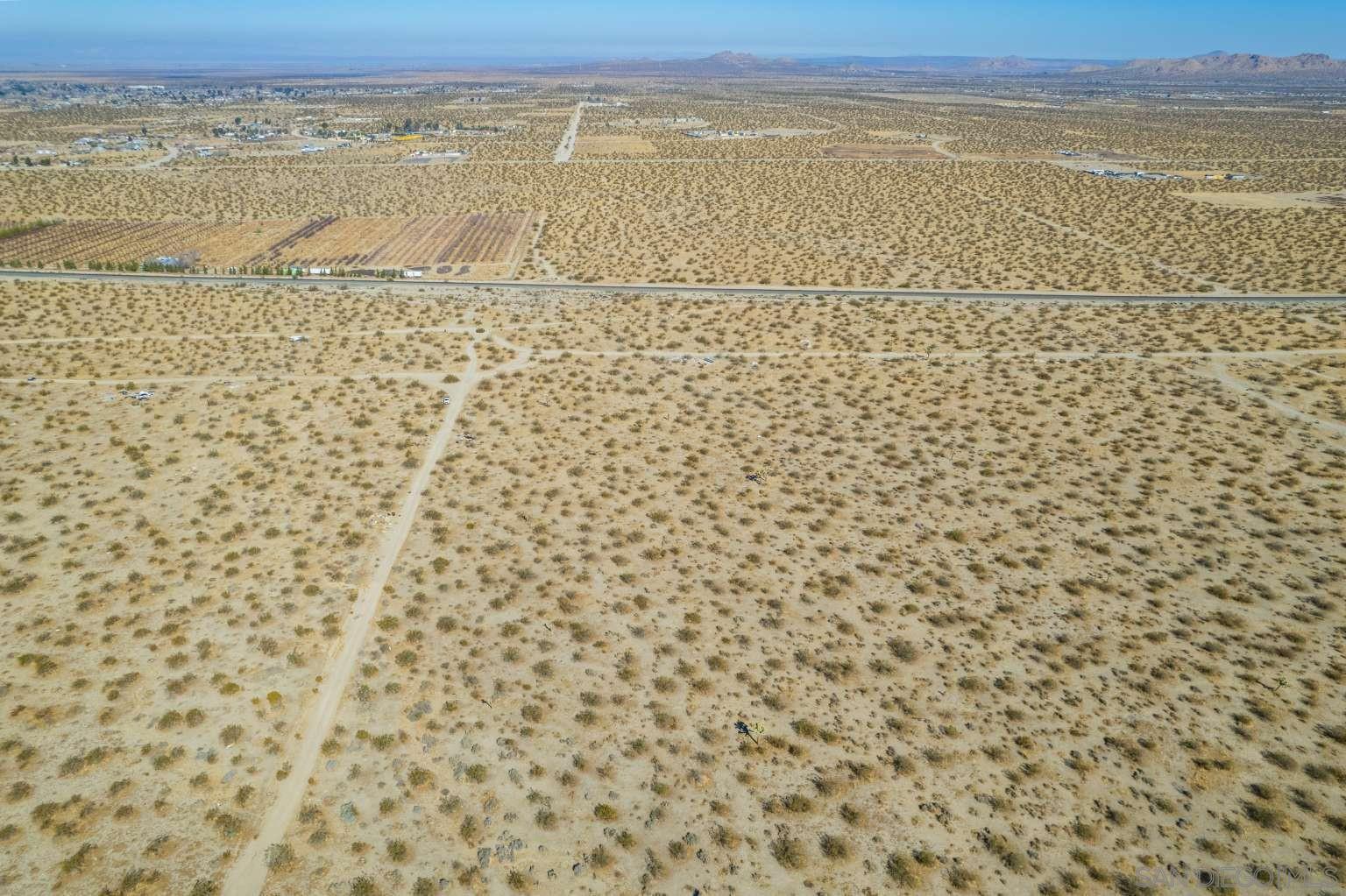 Detail Gallery Image 9 of 44 For , Pearblossom,  CA 93553 - – Beds | – Baths