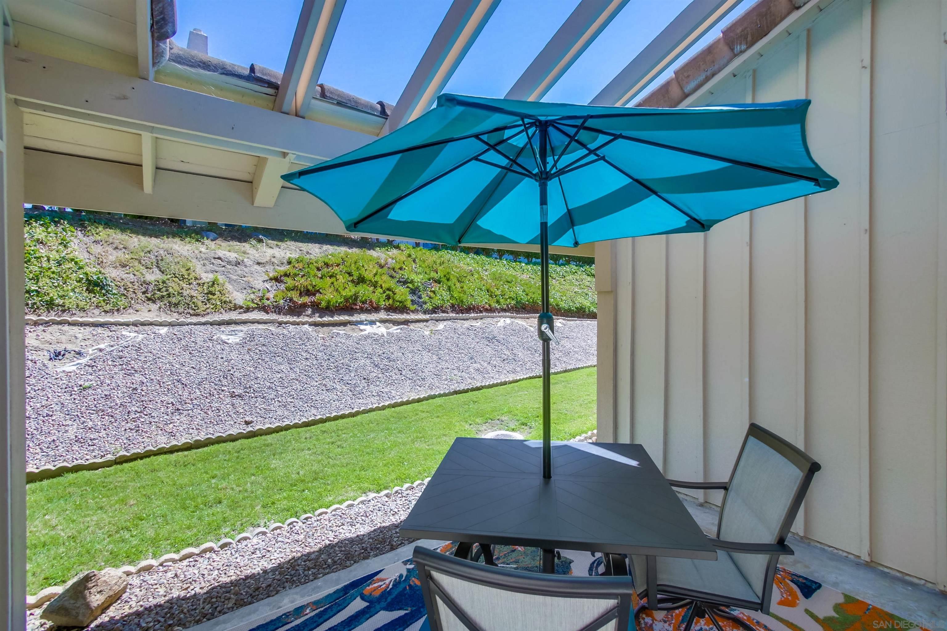 Detail Gallery Image 18 of 51 For 17464  Plaza Cerado  84, San Diego,  CA 92128 - 2 Beds | 1 Baths