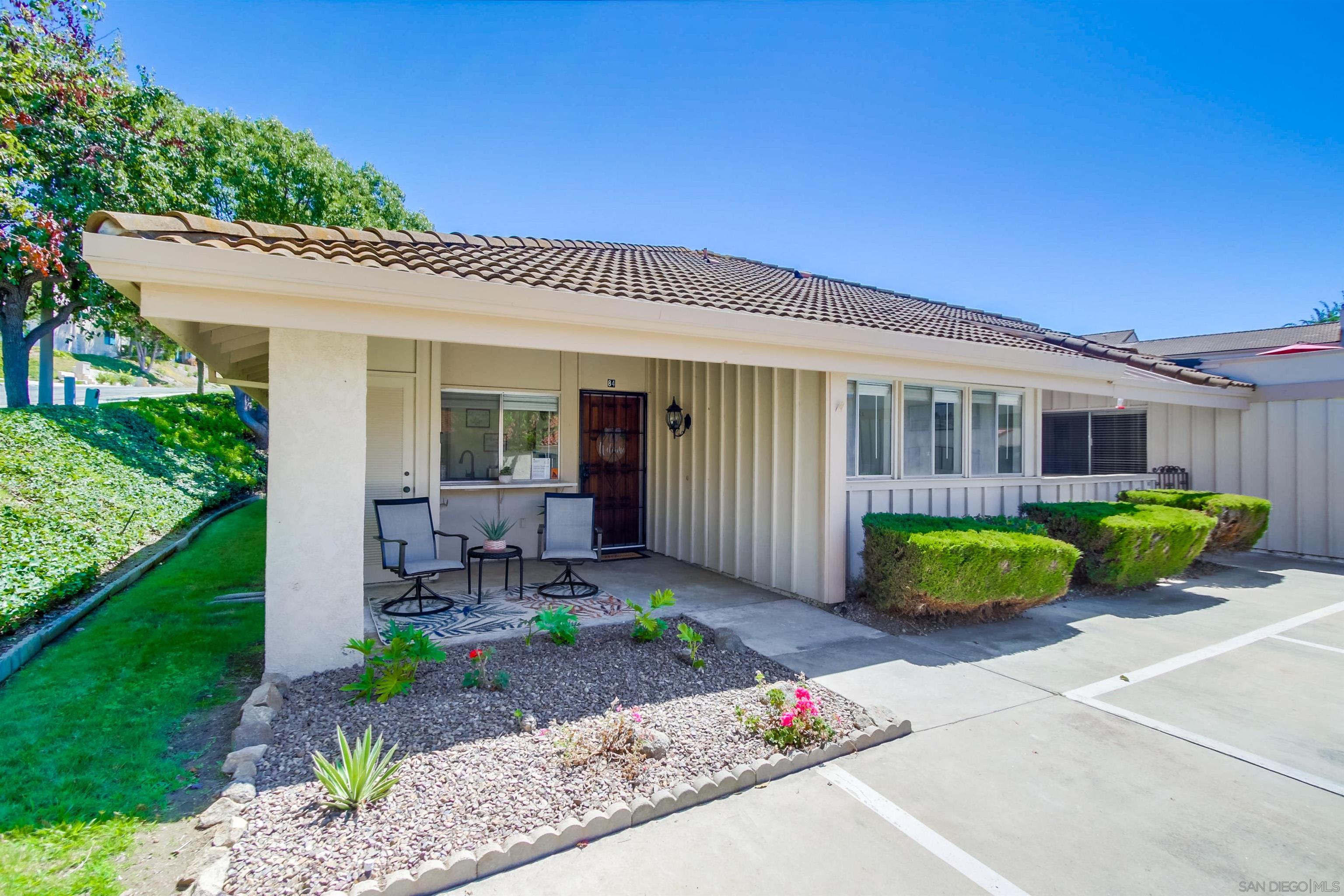 Detail Gallery Image 21 of 51 For 17464  Plaza Cerado  84, San Diego,  CA 92128 - 2 Beds | 1 Baths