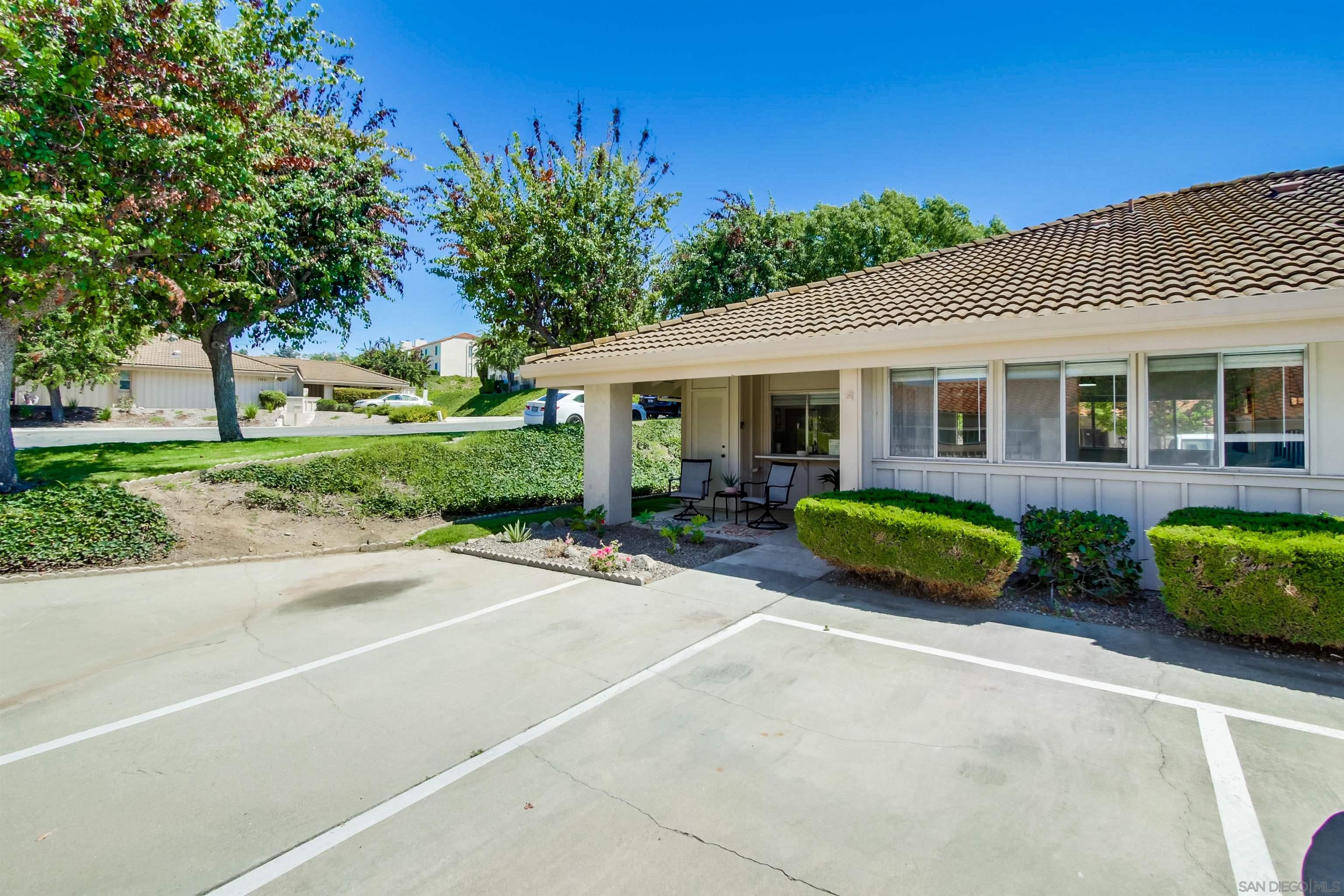 Detail Gallery Image 22 of 51 For 17464  Plaza Cerado  84, San Diego,  CA 92128 - 2 Beds | 1 Baths