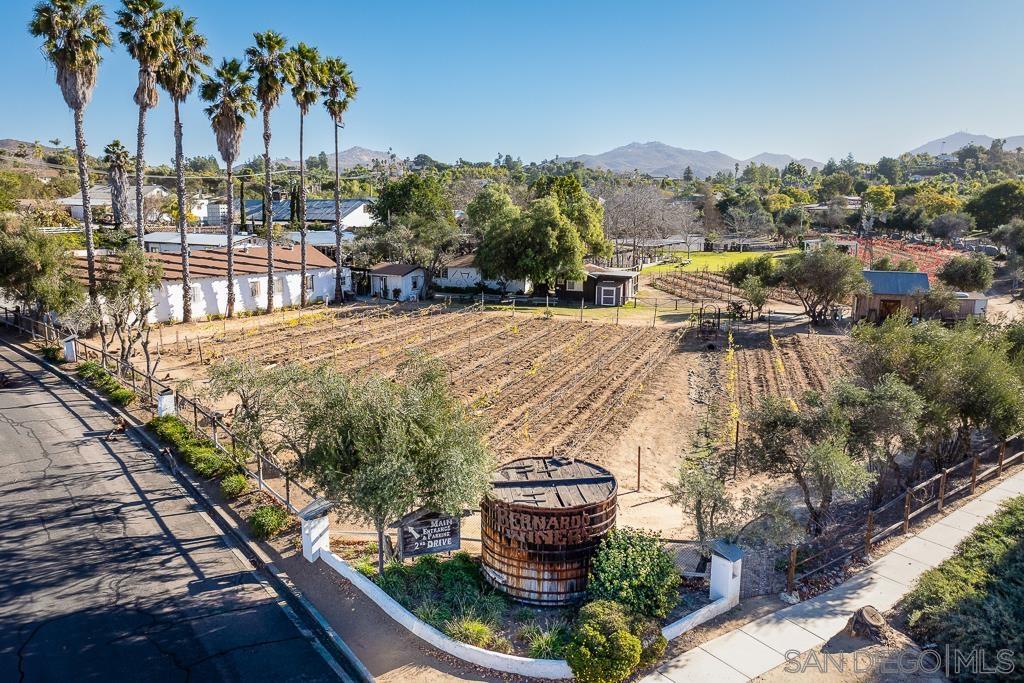 Detail Gallery Image 51 of 51 For 17464  Plaza Cerado  84, San Diego,  CA 92128 - 2 Beds | 1 Baths