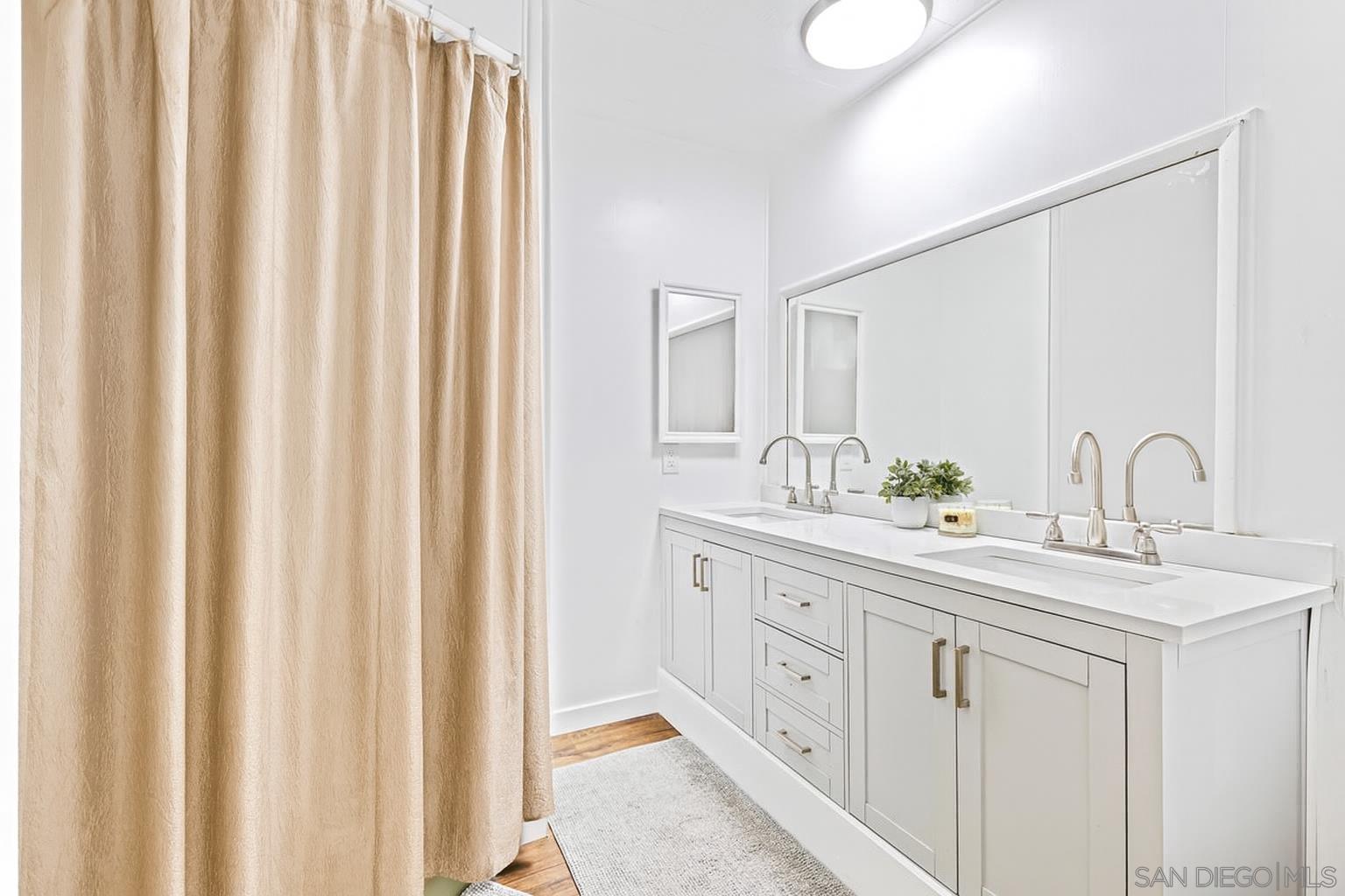 Detail Gallery Image 9 of 20 For 10767  Jamacha Blvd.  #168,  Spring Valley,  CA 91978 - 4 Beds | 2 Baths