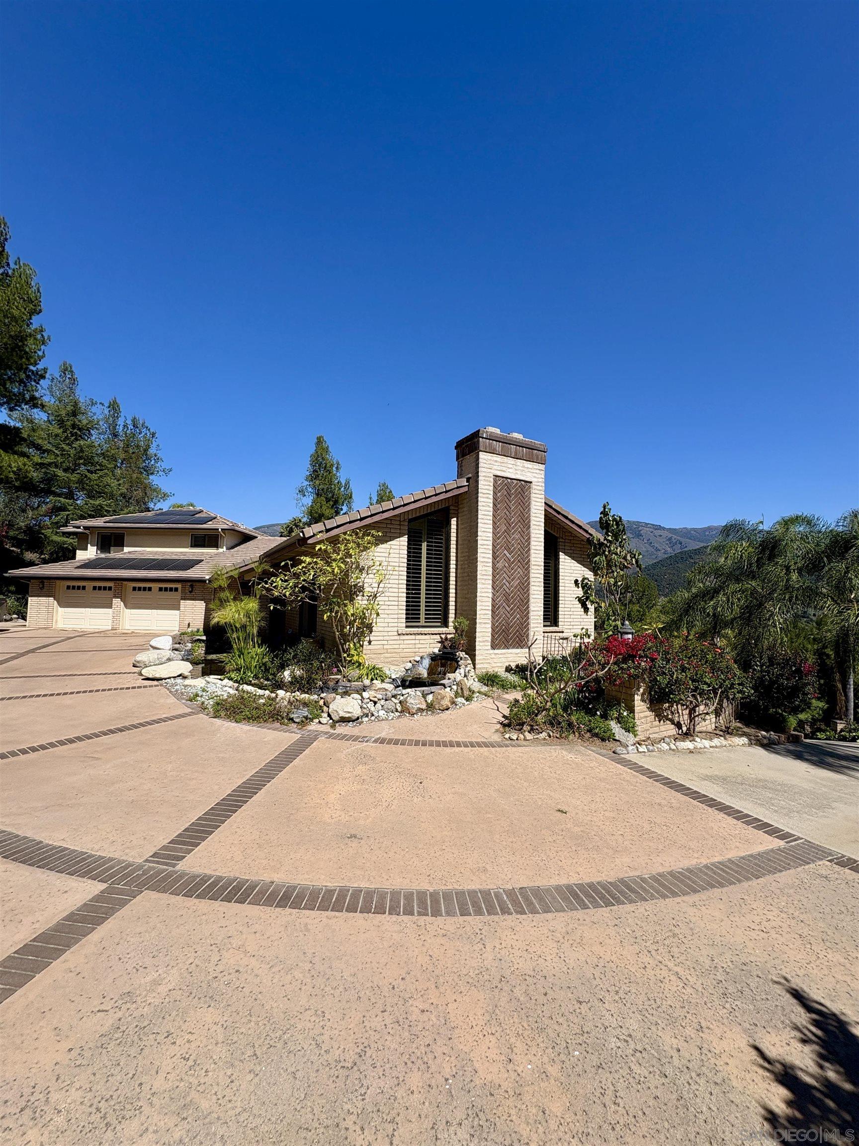 Detail Gallery Image 2 of 74 For 15725  Pauma Valley Drive, Pauma Valley,  CA 92061 - 6 Beds | 4/1 Baths