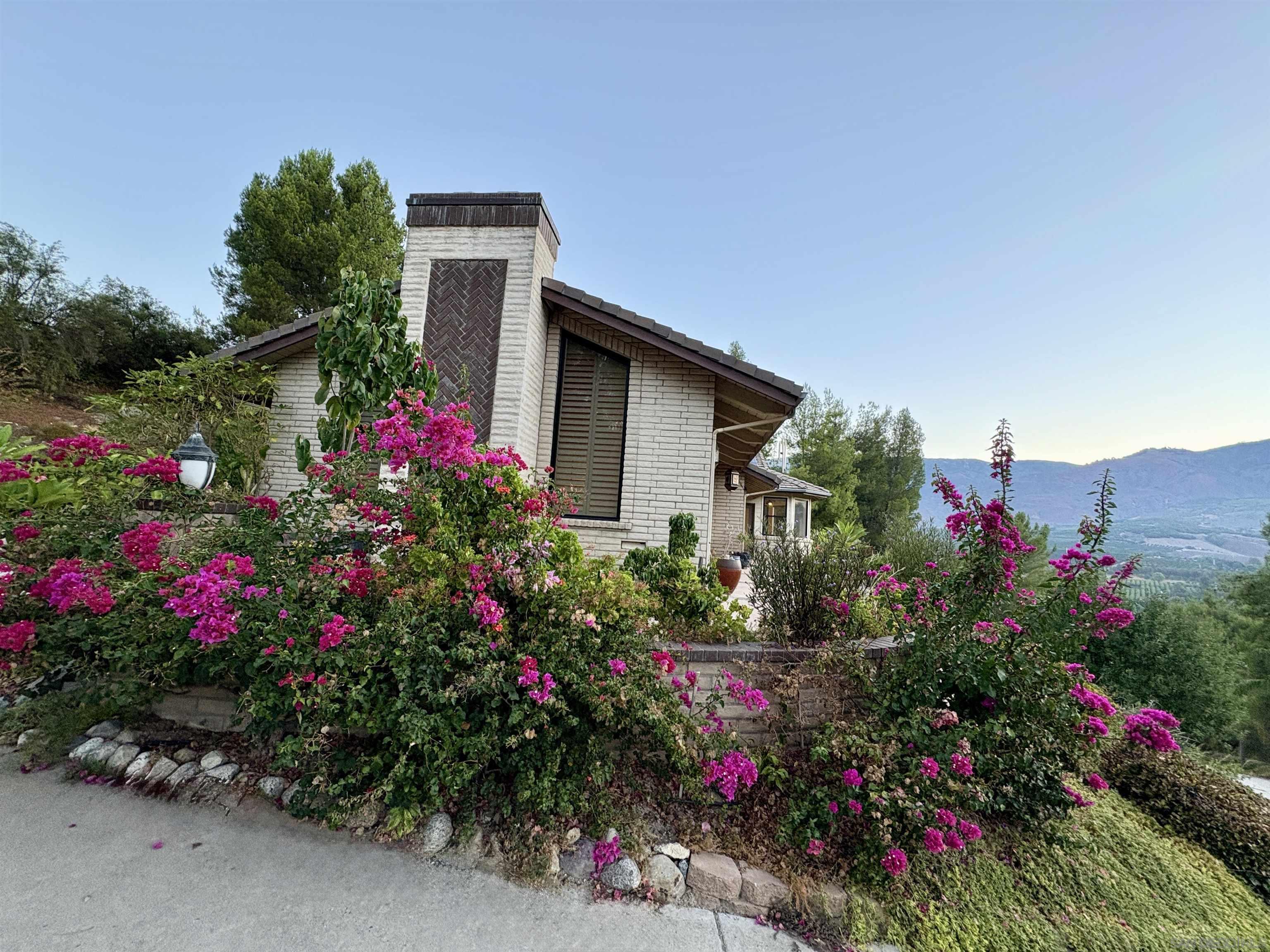 Detail Gallery Image 40 of 74 For 15725  Pauma Valley Drive, Pauma Valley,  CA 92061 - 6 Beds | 4/1 Baths