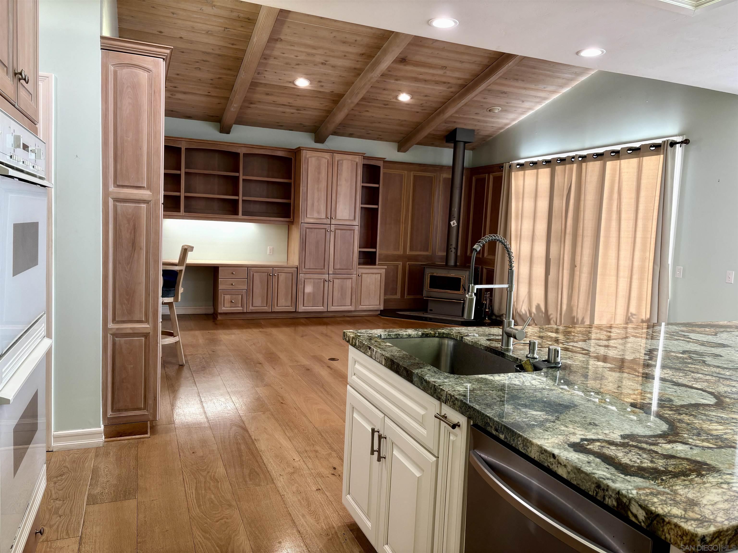 Detail Gallery Image 8 of 74 For 15725  Pauma Valley Drive, Pauma Valley,  CA 92061 - 6 Beds | 4/1 Baths