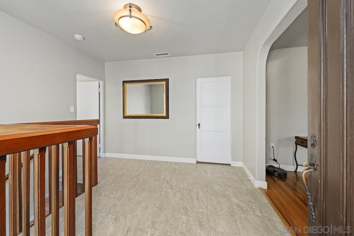 Detail Gallery Image 4 of 58 For 4744  Resmar Rd, La Mesa,  CA 91941 - 3 Beds | 3 Baths