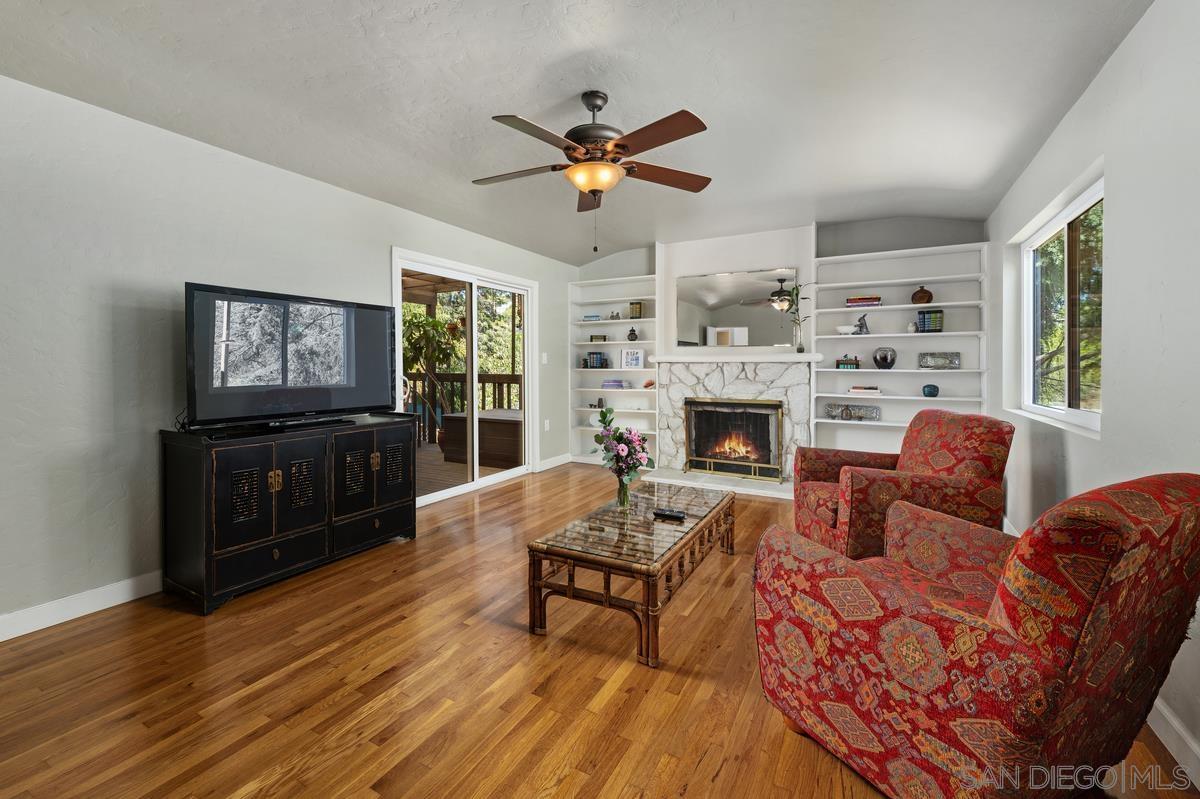 Detail Gallery Image 5 of 58 For 4744  Resmar Rd, La Mesa,  CA 91941 - 3 Beds | 3 Baths