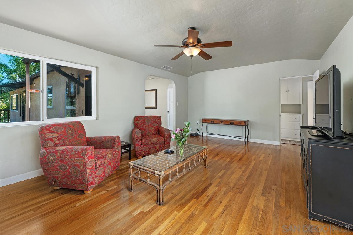 Detail Gallery Image 6 of 58 For 4744  Resmar Rd, La Mesa,  CA 91941 - 3 Beds | 3 Baths