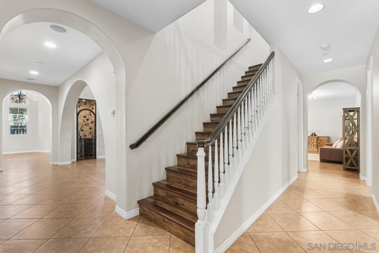 Detail Gallery Image 19 of 75 For 2957  Ranch Gate Rd, Chula Vista,  CA 91914 - 6 Beds | 5/1 Baths