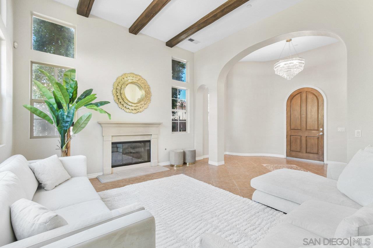 Detail Gallery Image 7 of 75 For 2957  Ranch Gate Rd, Chula Vista,  CA 91914 - 6 Beds | 5/1 Baths