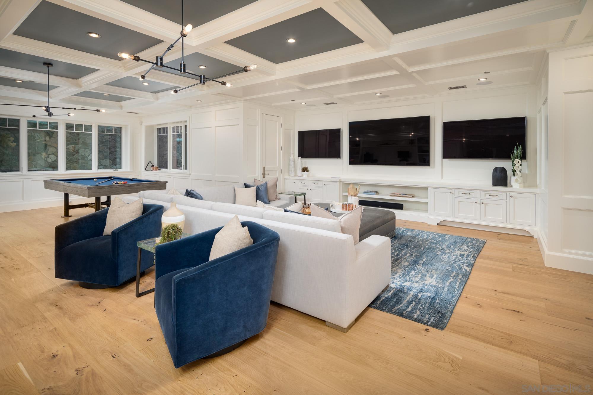 Detail Gallery Image 24 of 37 For 2026  Seaview Ave, Del Mar,  CA 92014 - 5 Beds | 5/2 Baths