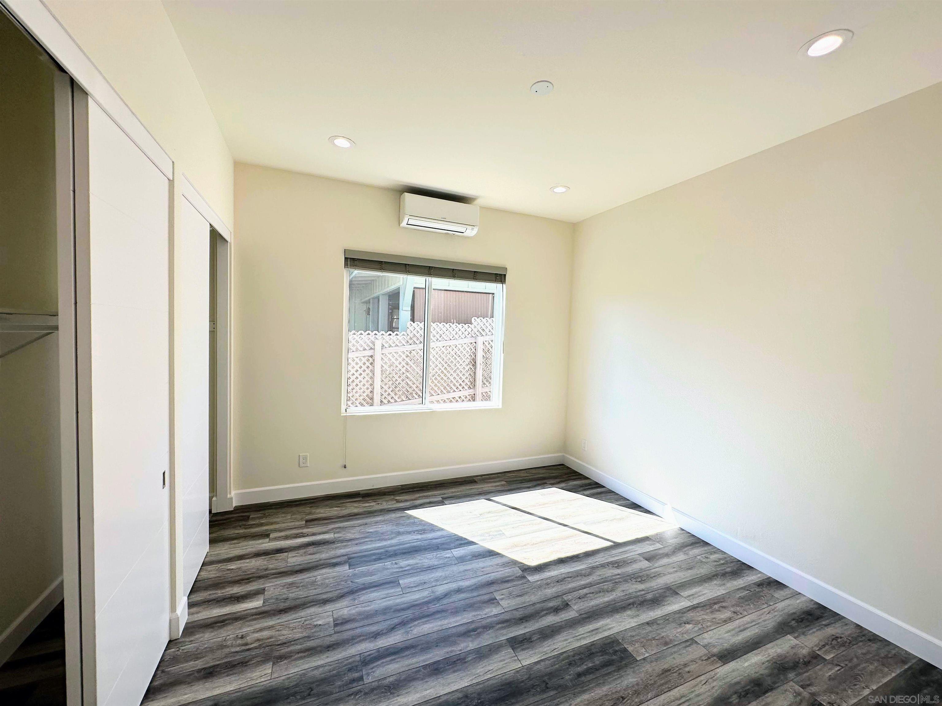 Detail Gallery Image 13 of 19 For 426  Sloane Ave, San Diego,  CA 92103 - 2 Beds | 2 Baths