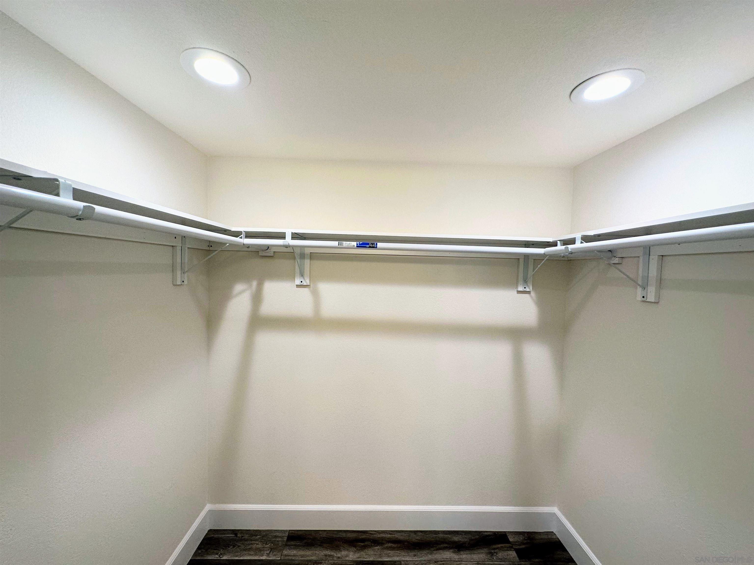 Detail Gallery Image 16 of 19 For 426  Sloane Ave, San Diego,  CA 92103 - 2 Beds | 2 Baths