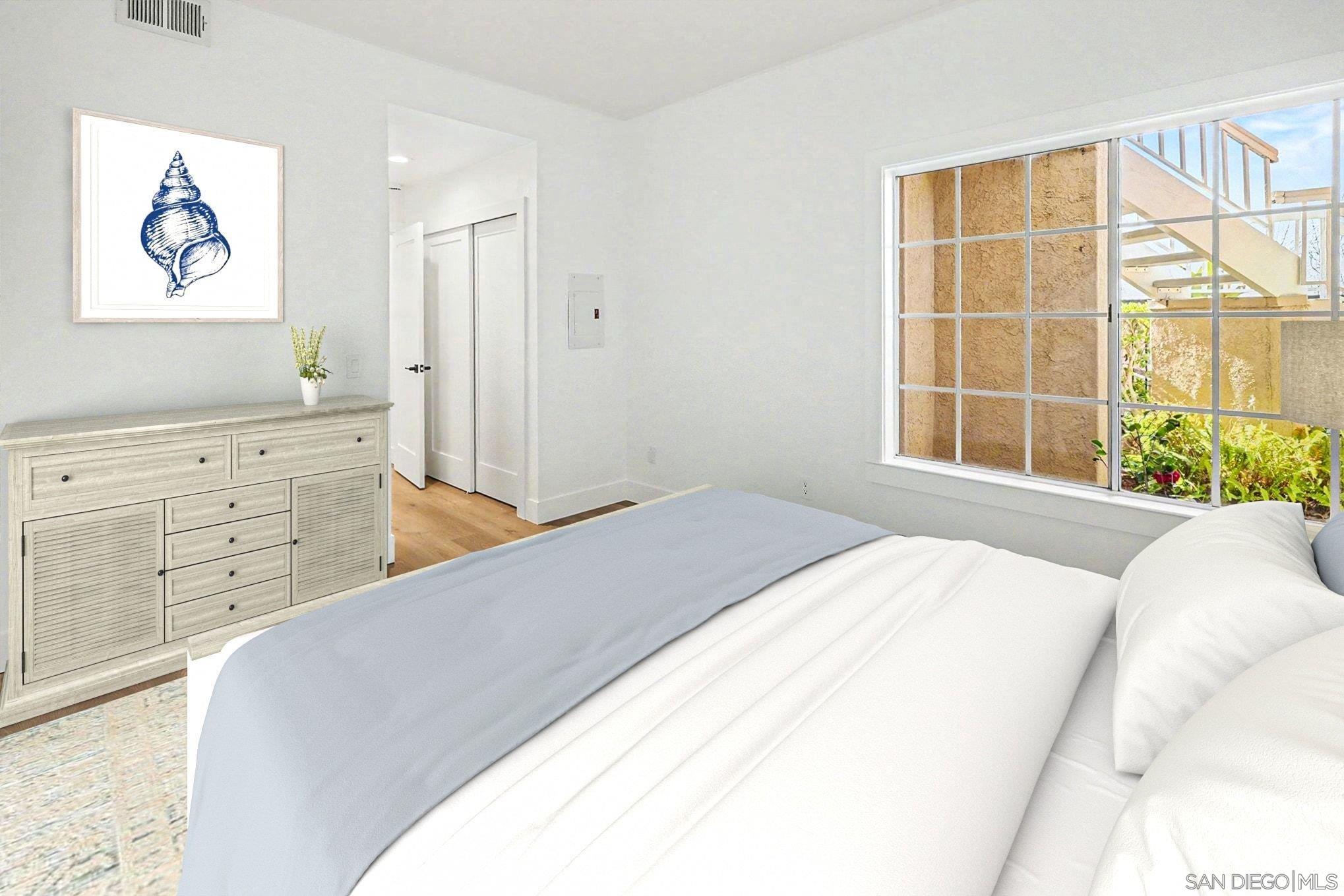 Detail Gallery Image 19 of 40 For 3867  Creststone Pl, San Diego,  CA 92130 - 2 Beds | 2 Baths