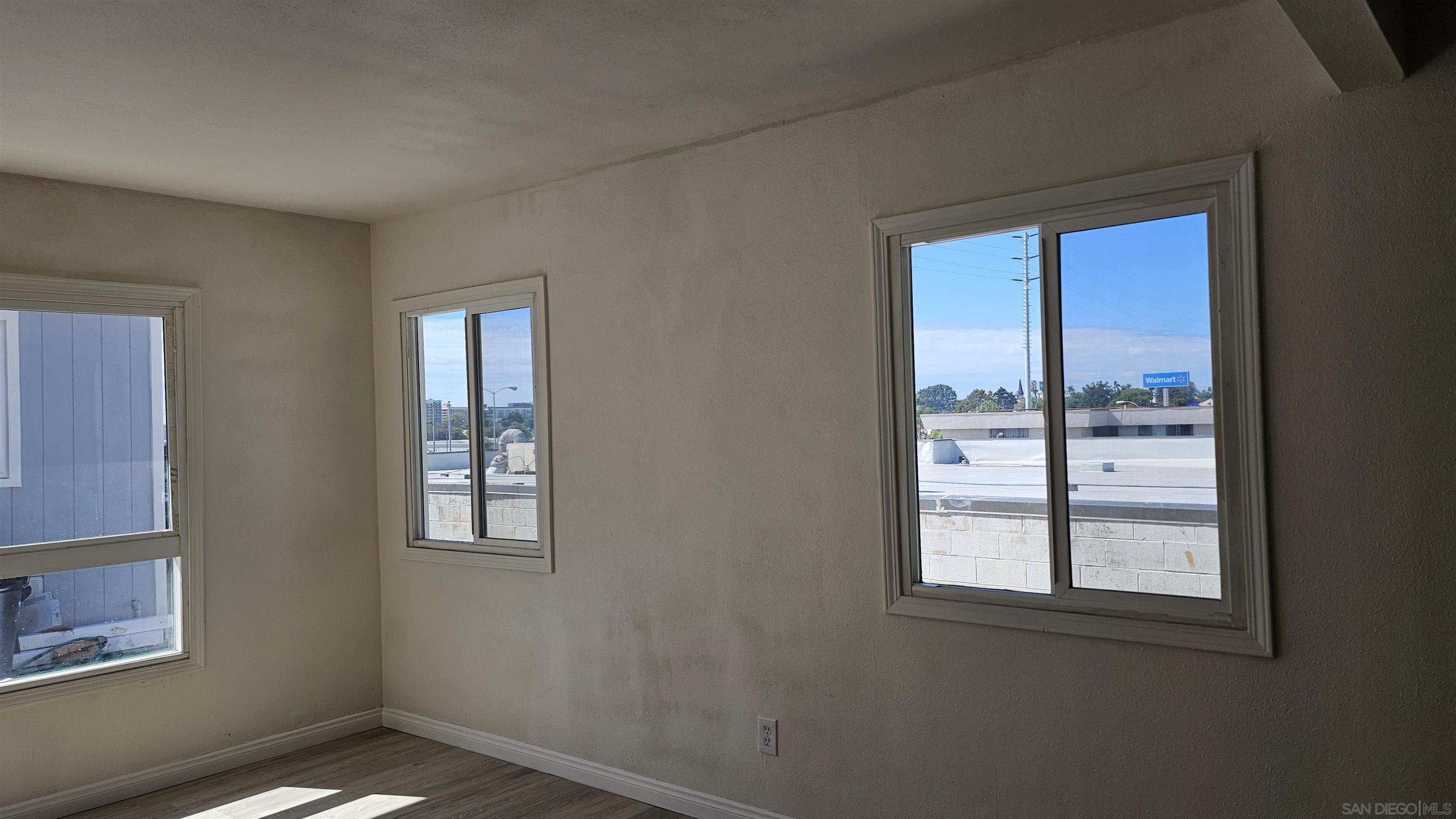 Detail Gallery Image 11 of 28 For 1329-1335  Highland Ave, National City,  CA 91950 - – Beds | – Baths