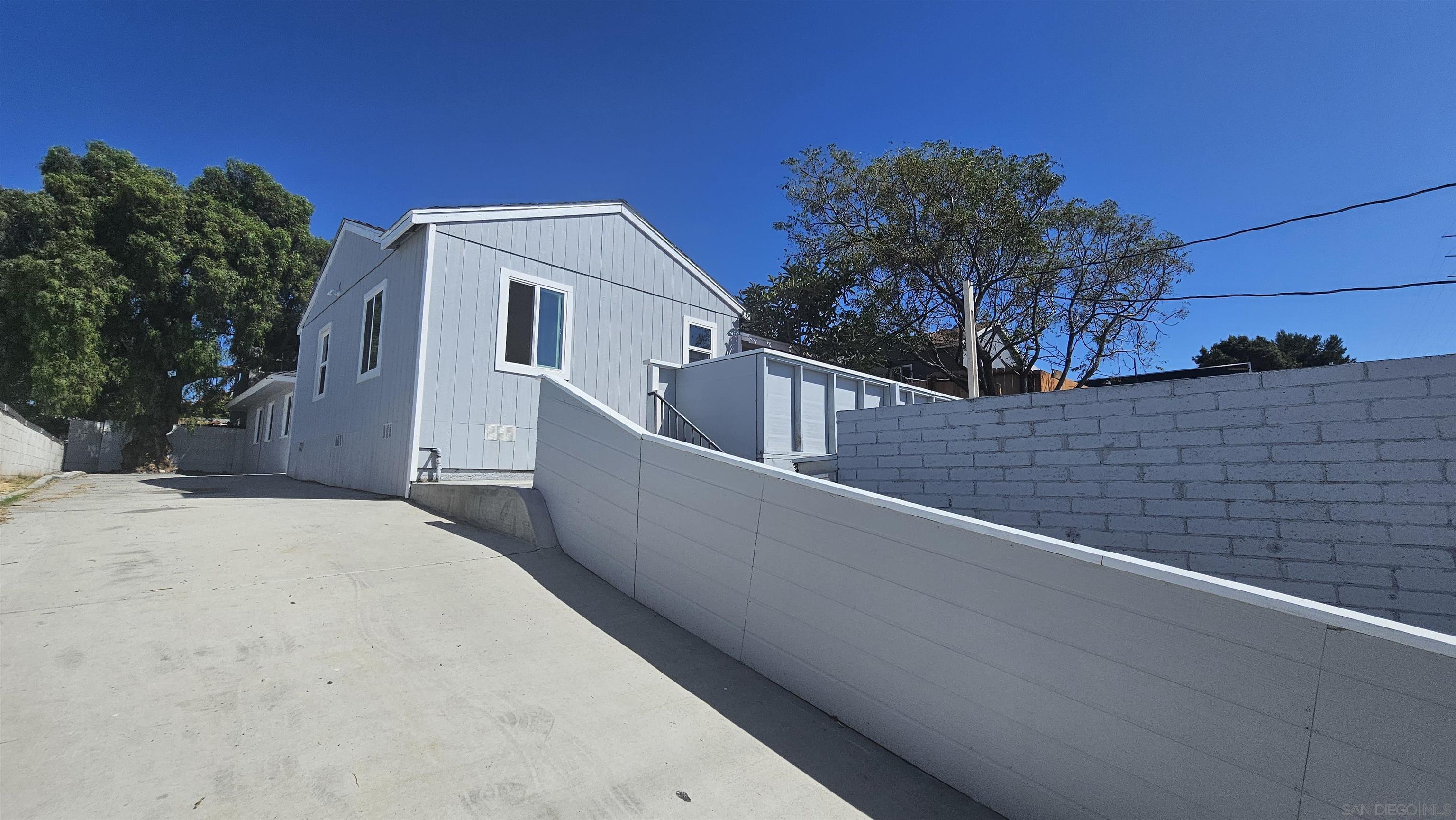 Detail Gallery Image 6 of 28 For 1329-1335  Highland Ave, National City,  CA 91950 - – Beds | – Baths