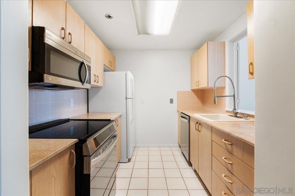 Detail Gallery Image 16 of 35 For 3890  Nobel Dr  #1104,  San Diego,  CA 92122 - 1 Beds | 1 Baths