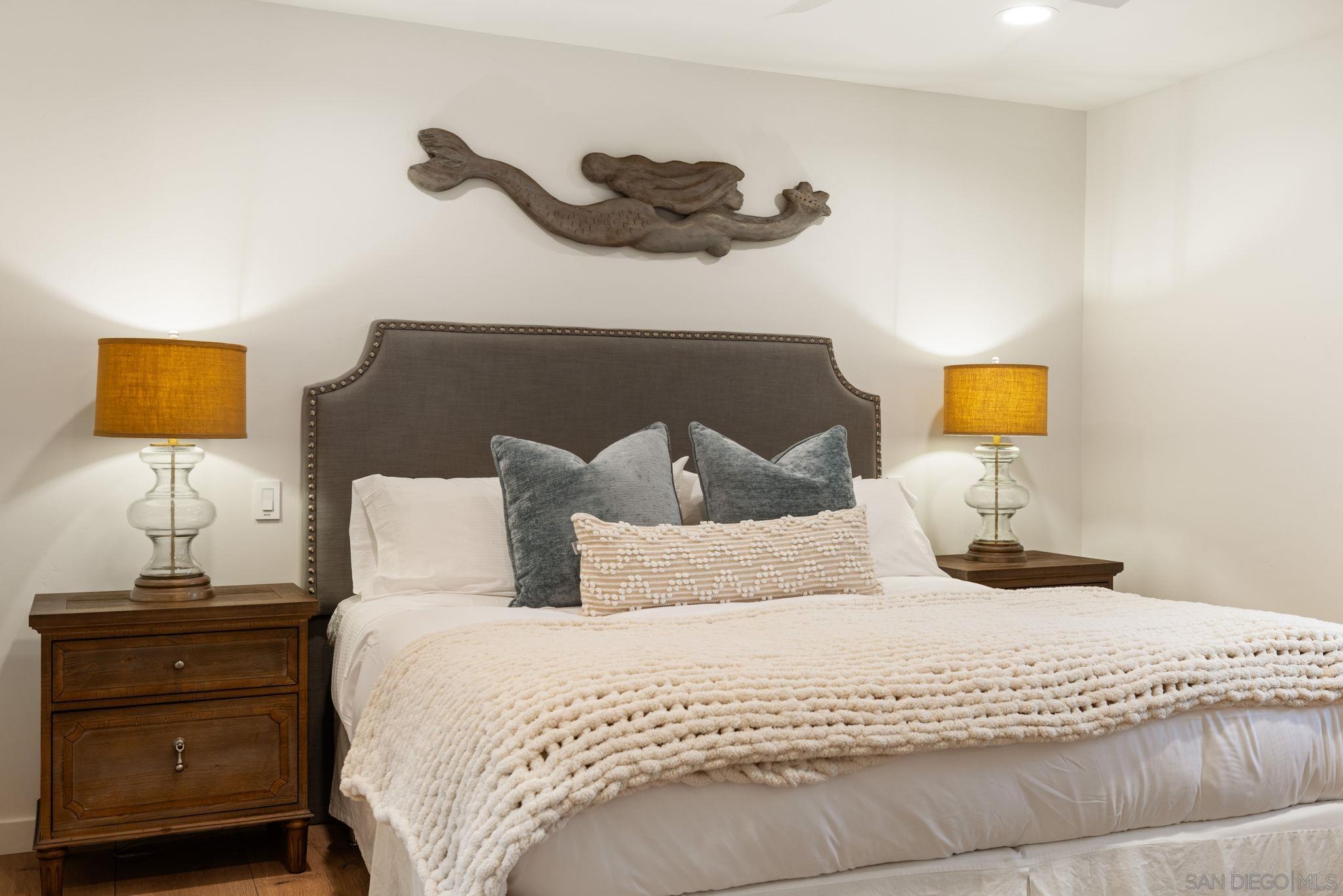 Detail Gallery Image 13 of 27 For 5112 #3  Saratoga Ave  3, San Diego,  CA 92107 - 2 Beds | 2 Baths