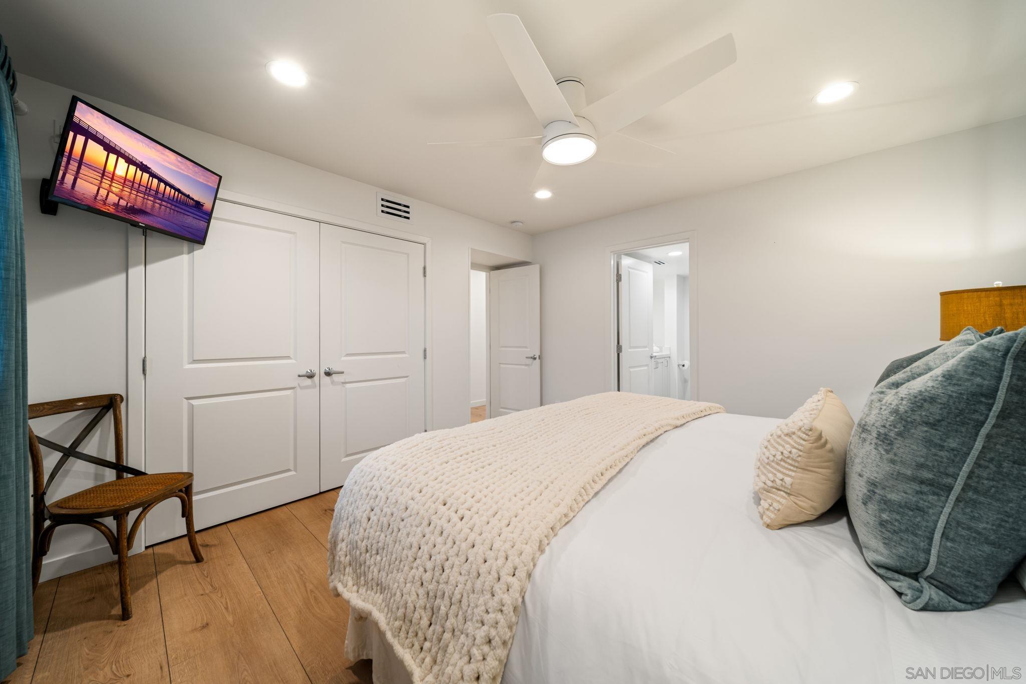 Detail Gallery Image 19 of 27 For 5112 #3  Saratoga Ave  3, San Diego,  CA 92107 - 2 Beds | 2 Baths